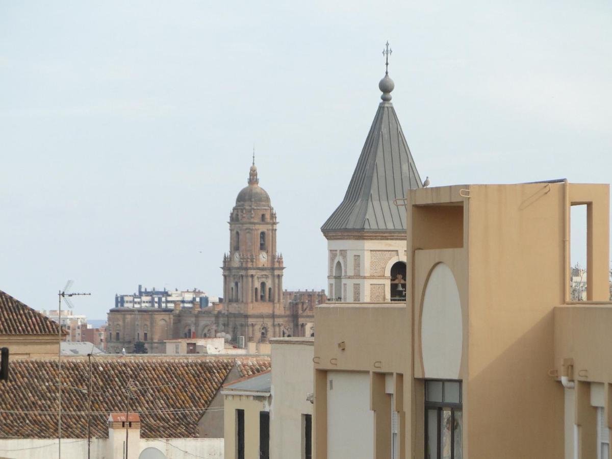 Apartamento Con Vistas A La Catedral A 15 Minutos Del Centro Málaga Buitenkant foto